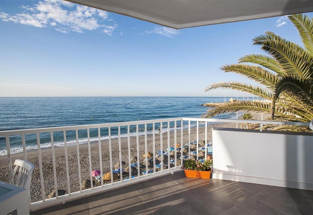 Super Front Line Modern New Apartm Nerja Esterno foto