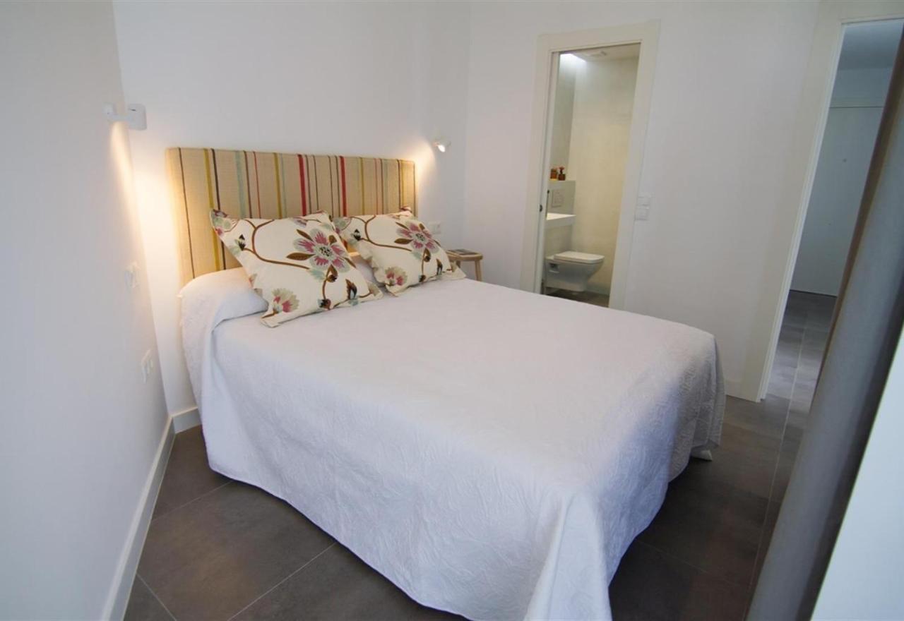 Super Front Line Modern New Apartm Nerja Esterno foto